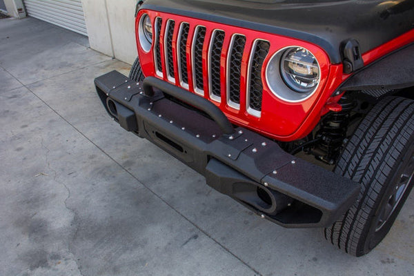 2018-22 Jeep JL/20-22 JT DV8 Offroad Front Modular Bumper With Bull Bar